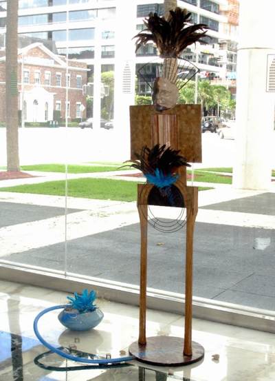 Earthing Spirit. Free Standing Sculpture. Fine Art by Sorí. Image copyright 2013 by Susana Sori