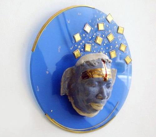 Side view of Infinite Being, wall relief. Fine Art by Susana Sorí